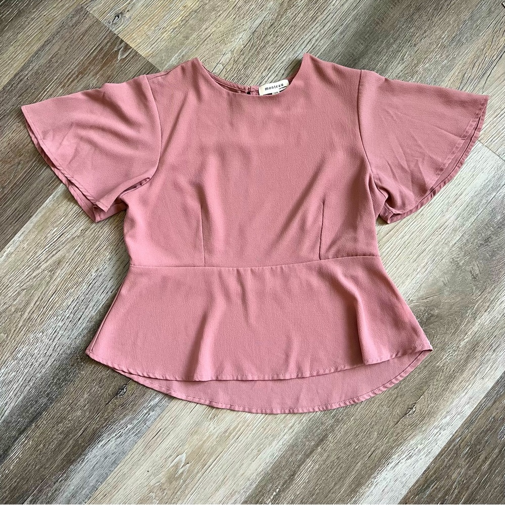 Monteau peplum style top